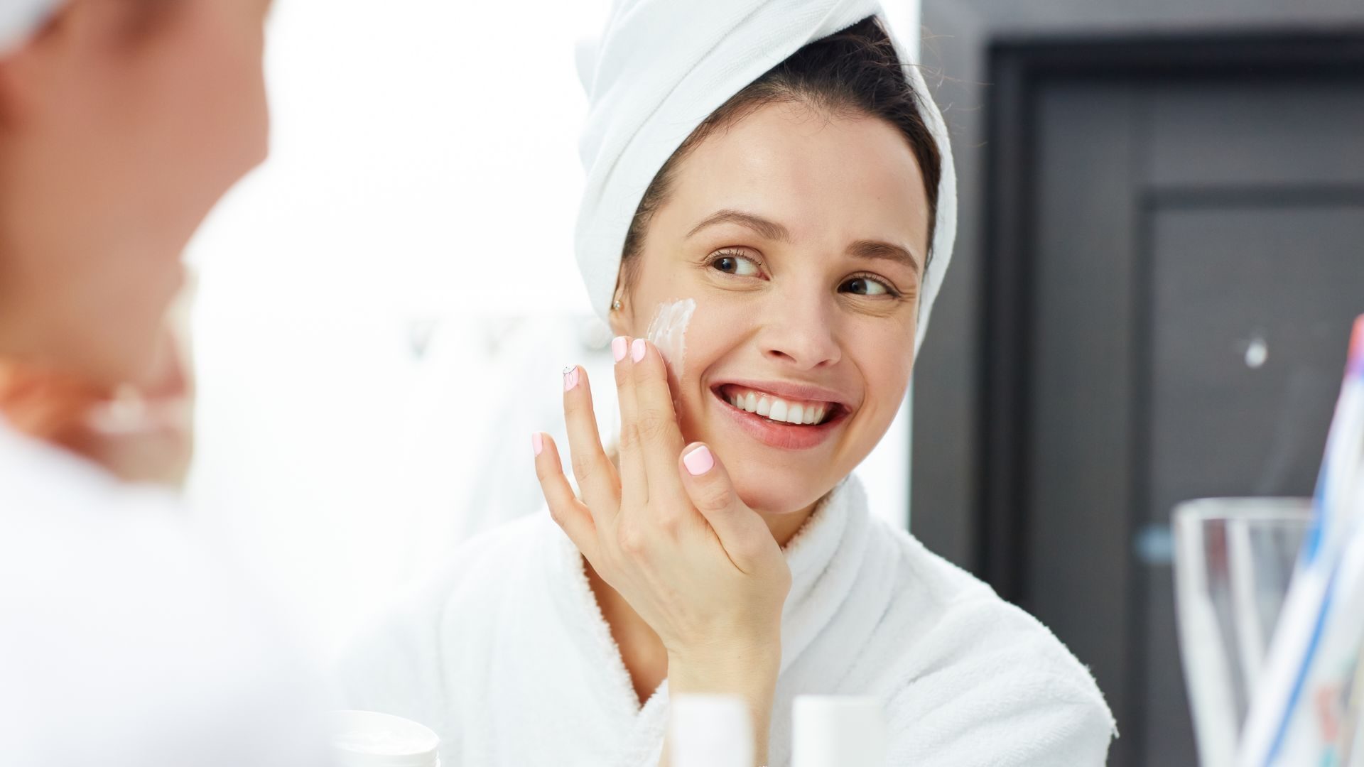 Giornata SkinCeuticals: migliora l'aspetto della tua pelle con trattamenti professionali